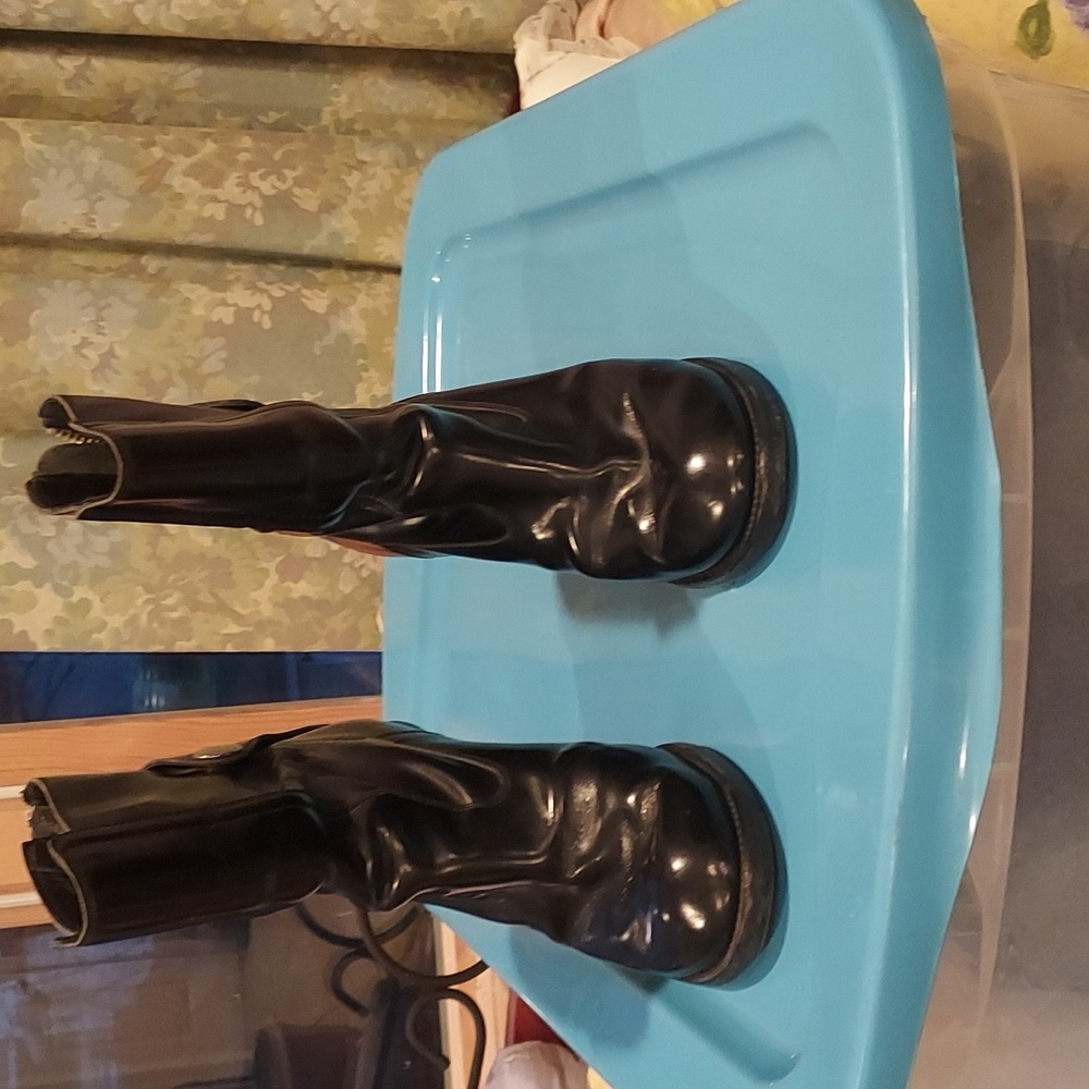 Chloe black leather booties size 39 EU/ 8.5 US - Picture 2 of 7